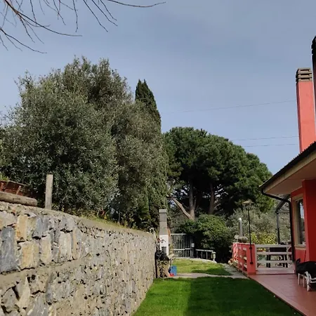 公寓 La Casina Del Sole 托伊拉诺